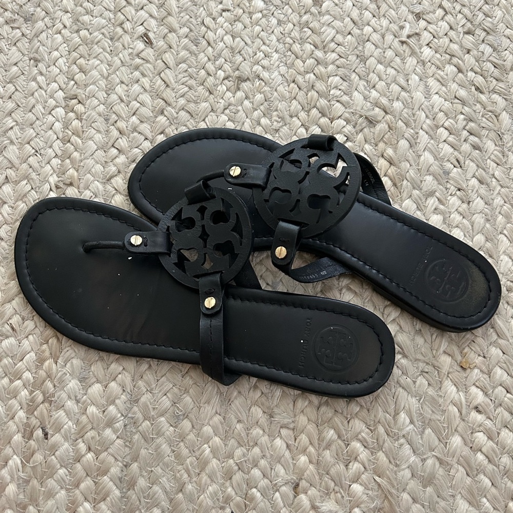 Black Tory Burch sandal. Size 10
